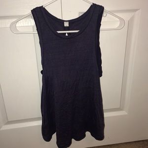 Lululemon workout top with built in bra